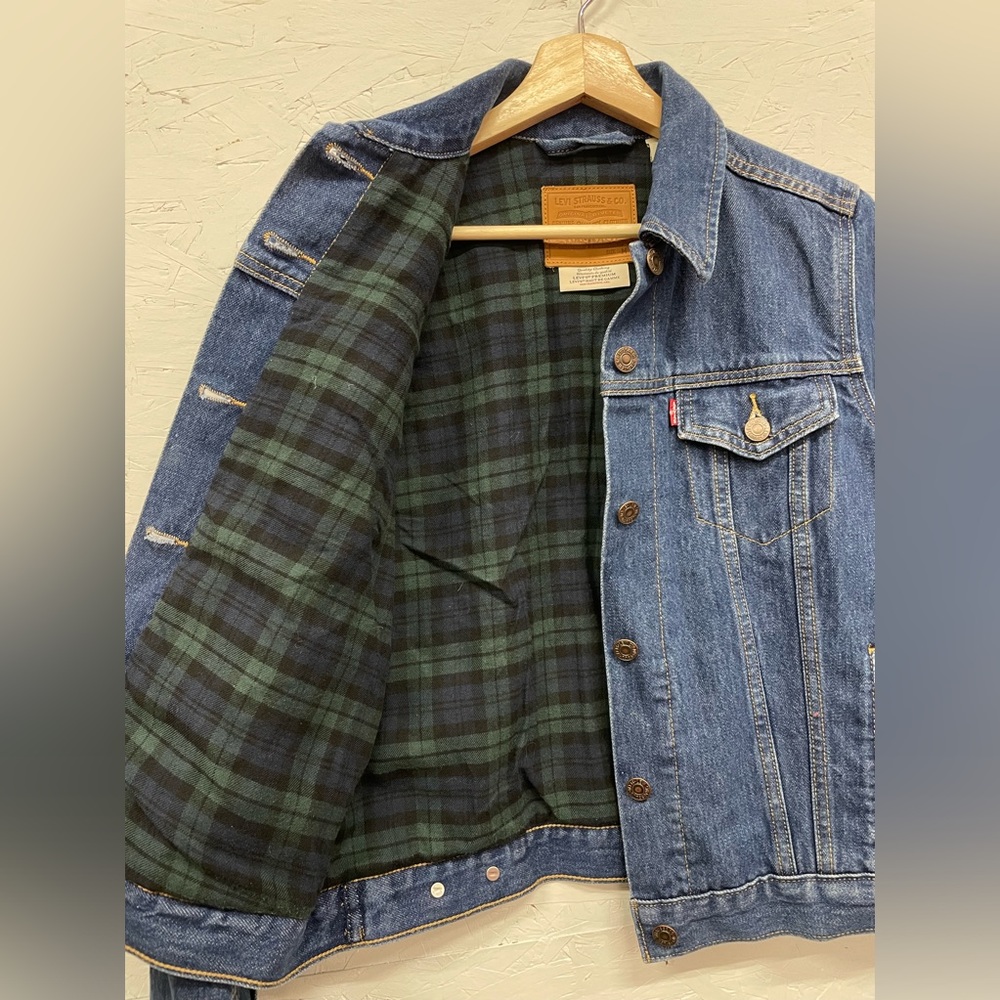 LEVI’S | Premium Flannel Lined Denim Jacket, Size M - Picture 5 of 9